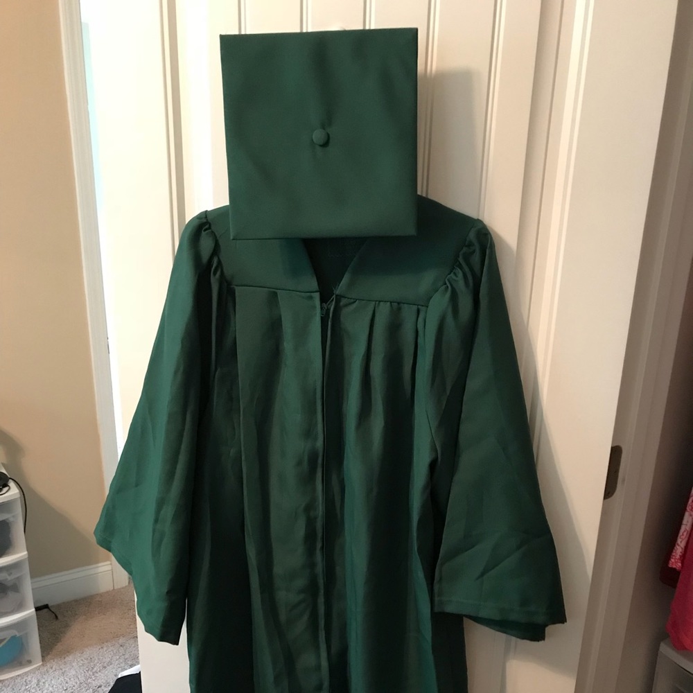 Graduation gown